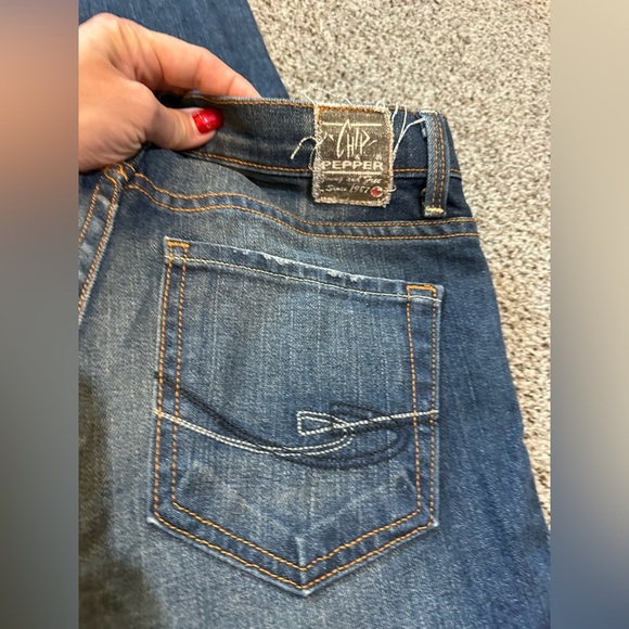 CHIP & PEPPER Size 24 Blue Distressed Jeans R $295 - Picture 3 of 10